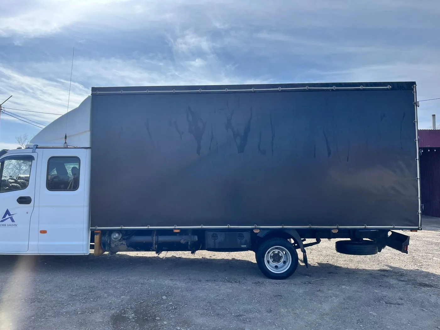 Light box truck